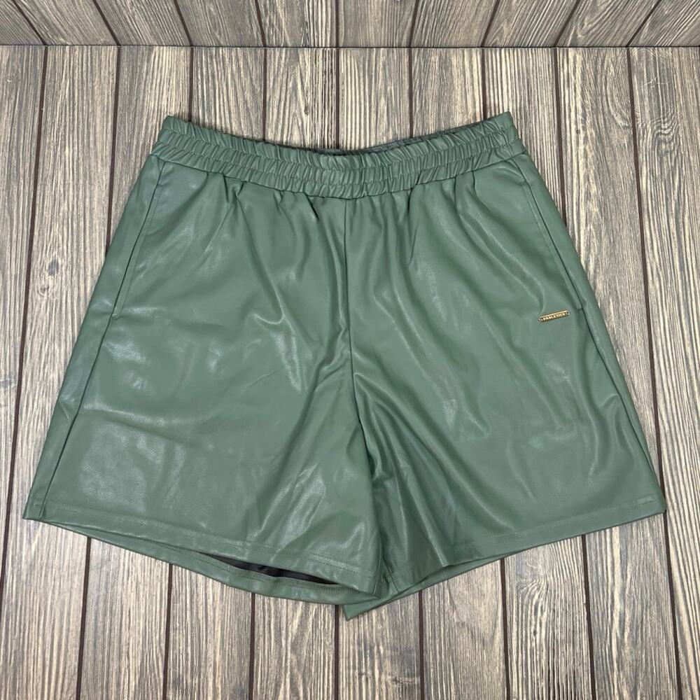 Fabletics Vegan Leather High Waist Women Shorts Smoke‎ Green Sz L Athletic